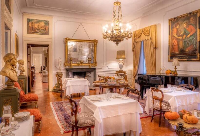 צימר Palazzo Cavagna Sangiuliani