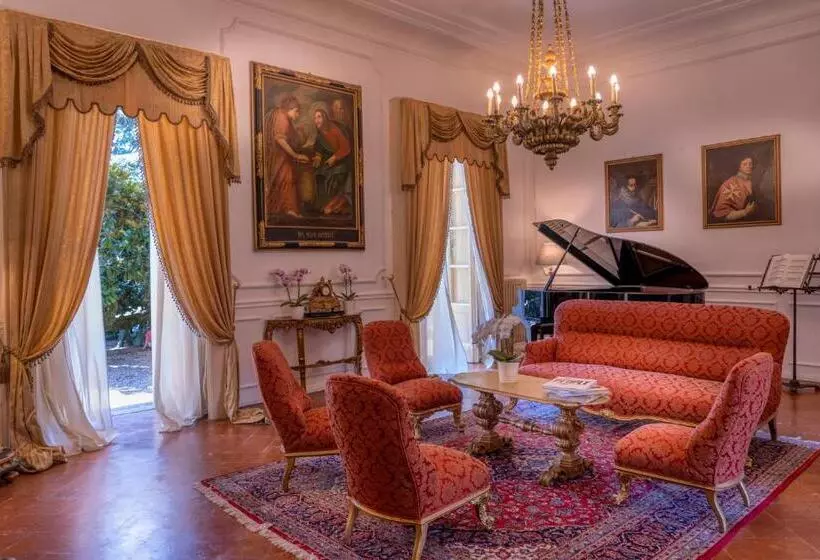 ベッドアンドブレックファースト Palazzo Cavagna Sangiuliani