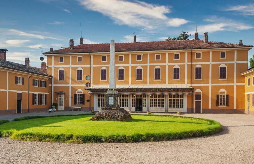 צימר Palazzo Cavagna Sangiuliani