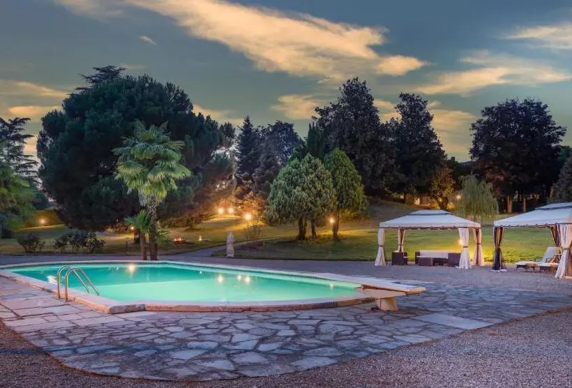 ベッドアンドブレックファースト Palazzo Cavagna Sangiuliani