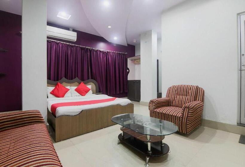 Hotelli Collection O 26984 New Sky Star