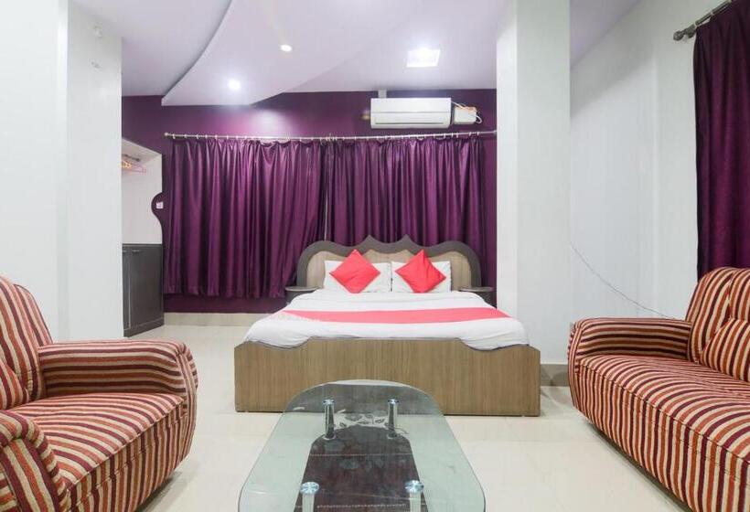 Hotelli Collection O 26984 New Sky Star