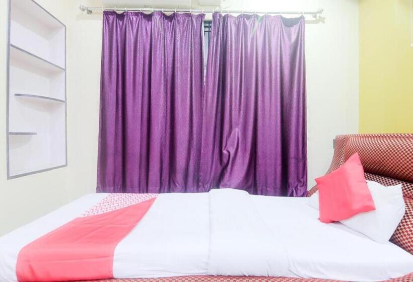 Hotelli Collection O 26984 New Sky Star