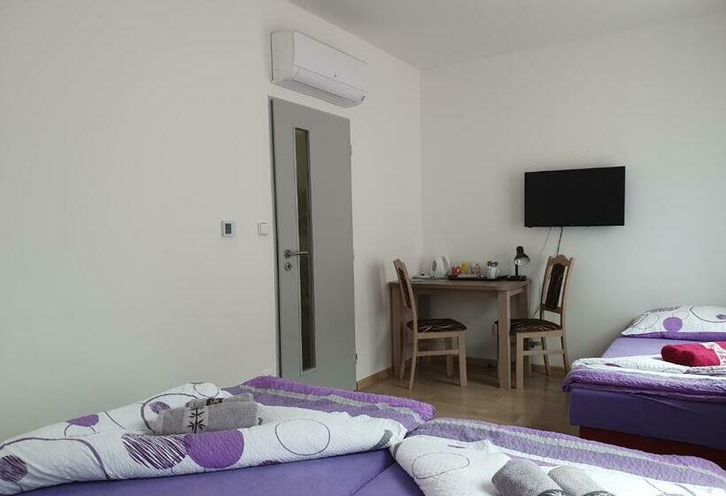 ホテル Ové Ubytování U Radnice