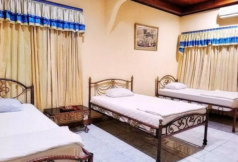 Hotelli Srikandi Sinjai Syariah Redpartner