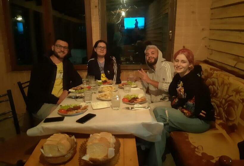 פנסיון Bujtina 2