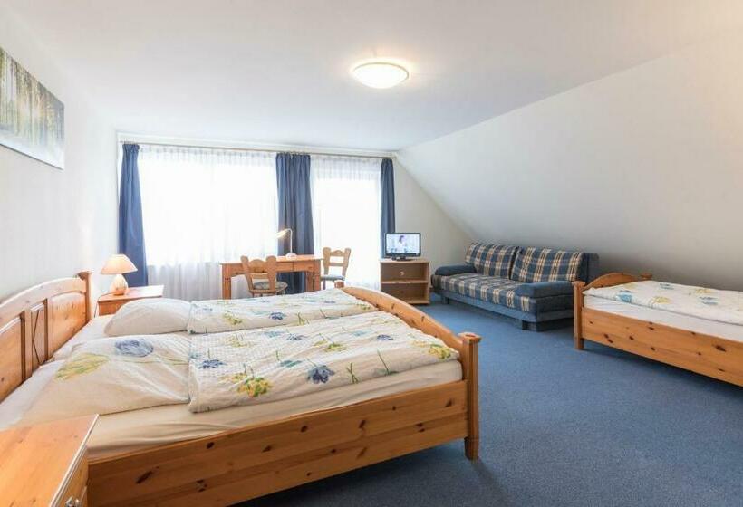 호스텔 Landgasthof Krone