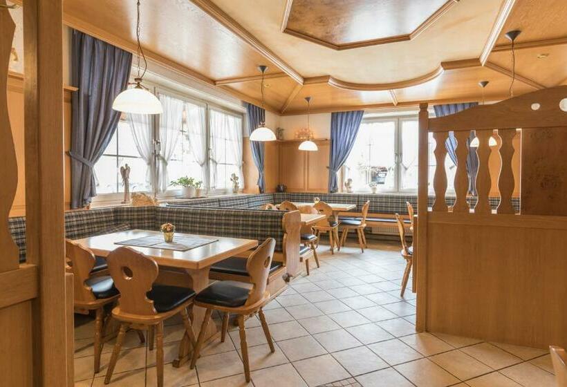 호스텔 Landgasthof Krone