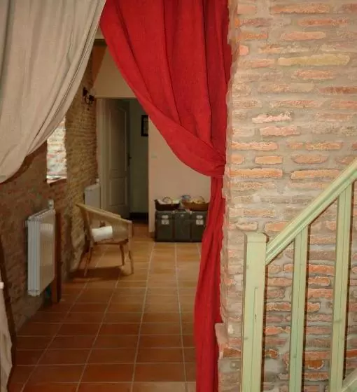 Aamiaismajoitus (B&B) Chambres D Hotes Les Douves