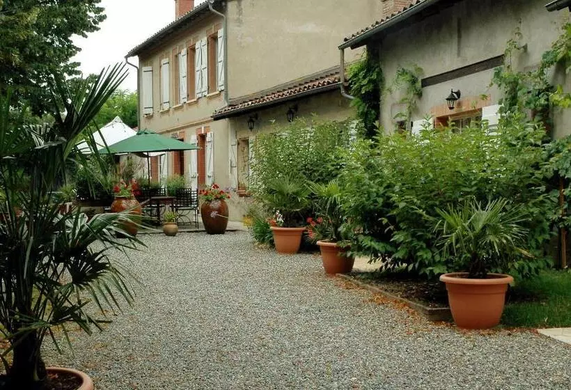 Aamiaismajoitus (B&B) Chambres D Hotes Les Douves