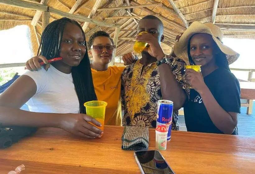 Aamiaismajoitus (B&B) Mabata Makali Luxury Tented Camp