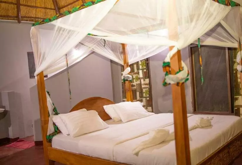 Aamiaismajoitus (B&B) Mabata Makali Luxury Tented Camp