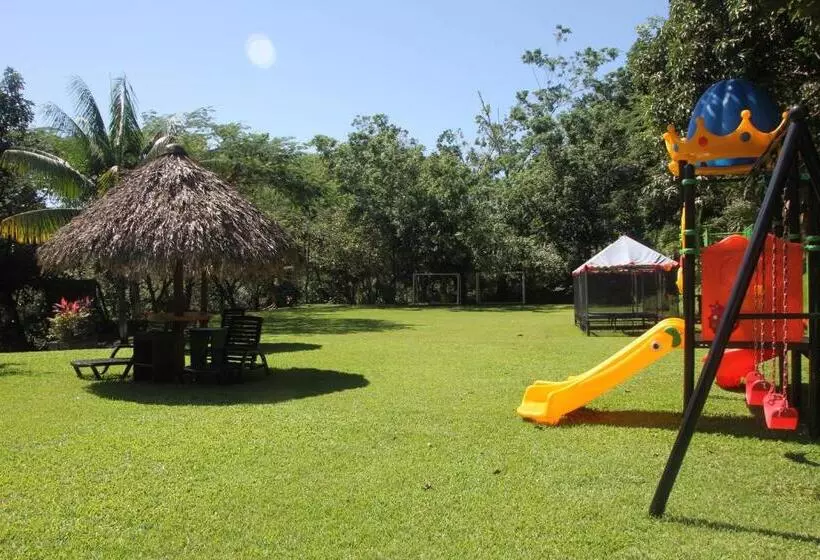 Aamiaismajoitus (B&B) Poza Blanca Lodge