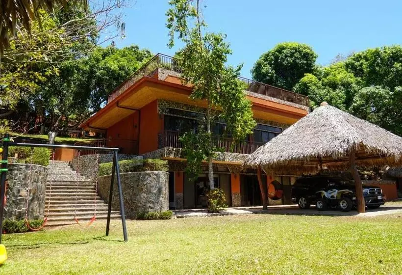 Aamiaismajoitus (B&B) Poza Blanca Lodge