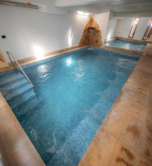 هتل Aqua Thermal Spa