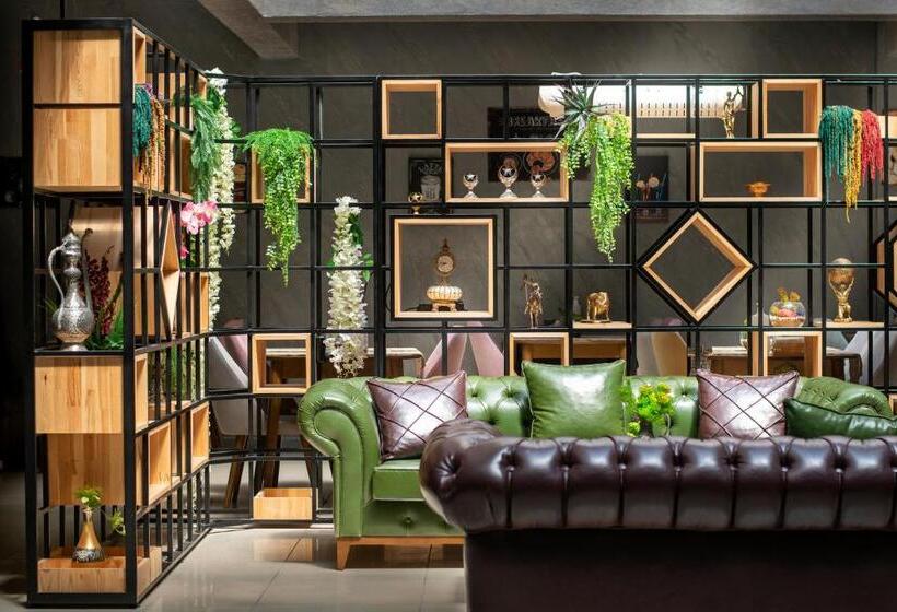 هتل Marinn Deluxe