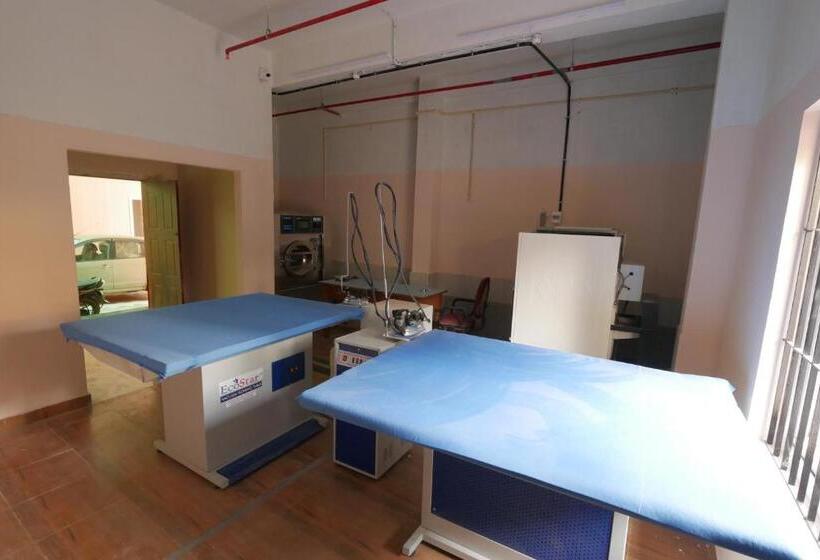 Hotell Wayanad Square