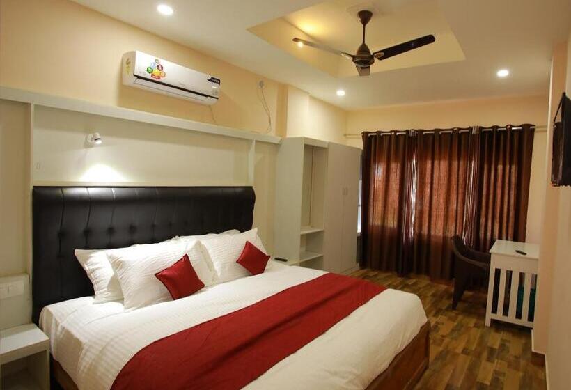 Hotell Wayanad Square