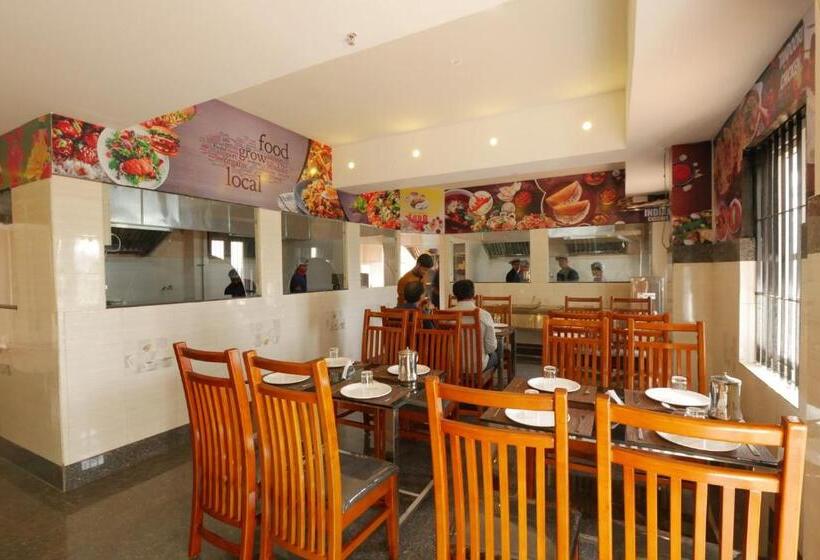 Hotell Wayanad Square