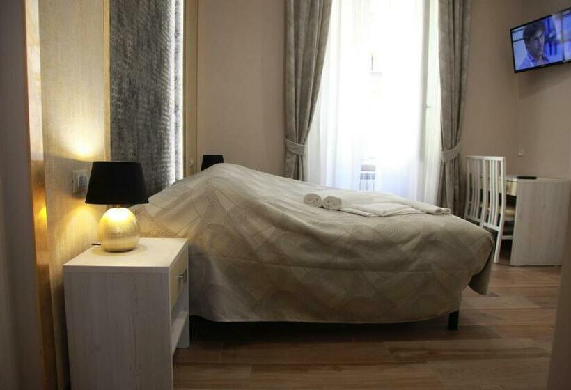 پانسیون Ier 51