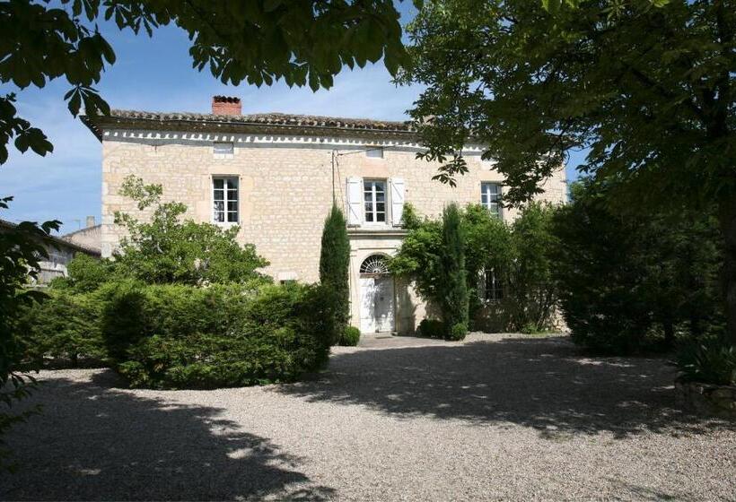 بنسيون Les Vents Bleus