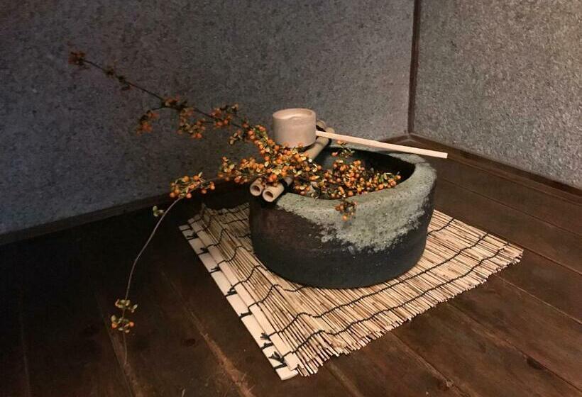 بنسيون Shingu Guest House 奏