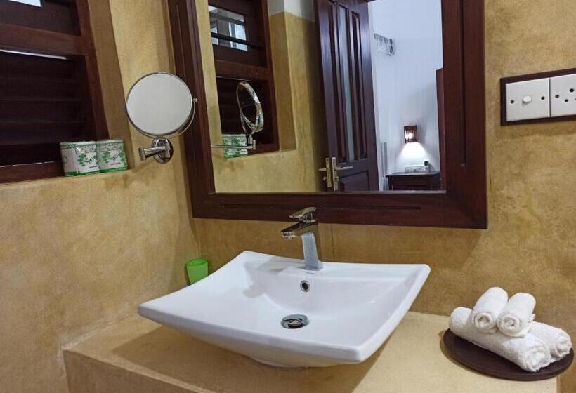 צימר Butterfly Jewel