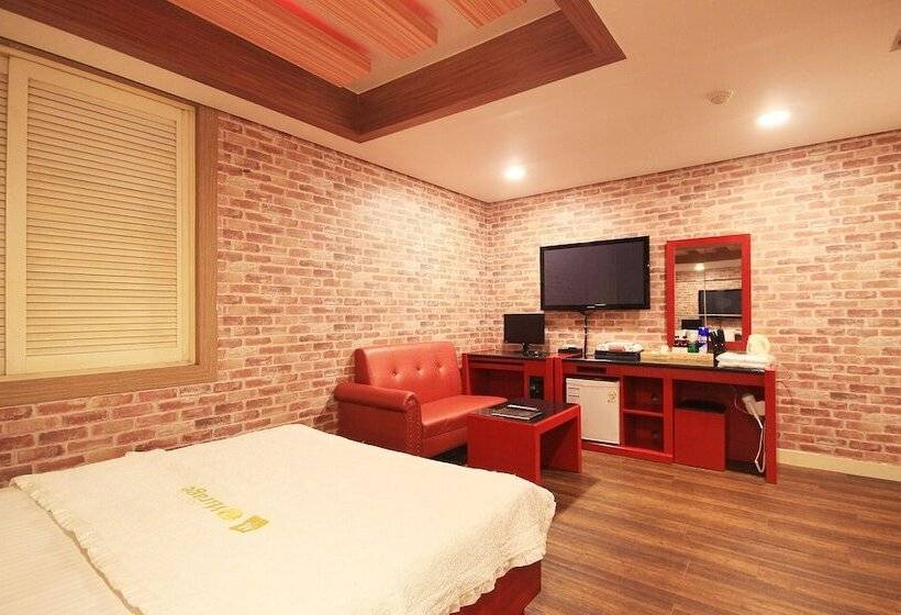 Отель Dongdaegu Station Eastern