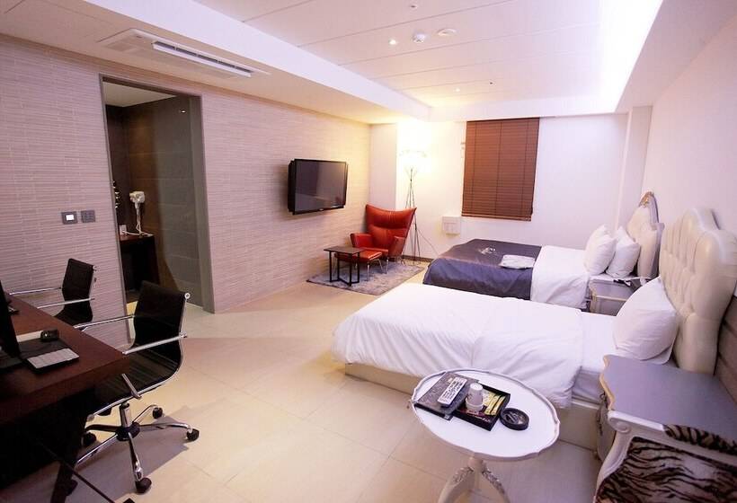 בית מלון כפרי Suwon Yeongtong Bali