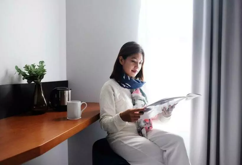 هتل Youstay Semarang By Sinergi