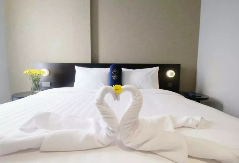 هتل Youstay Semarang By Sinergi