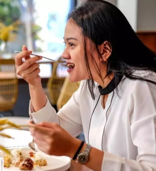 هتل Youstay Semarang By Sinergi