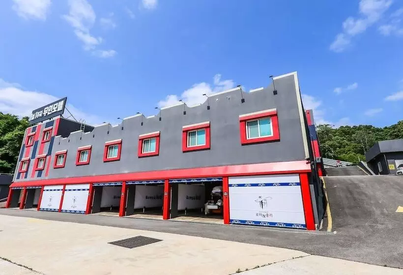 Motelli Eumseong Romy And Julie