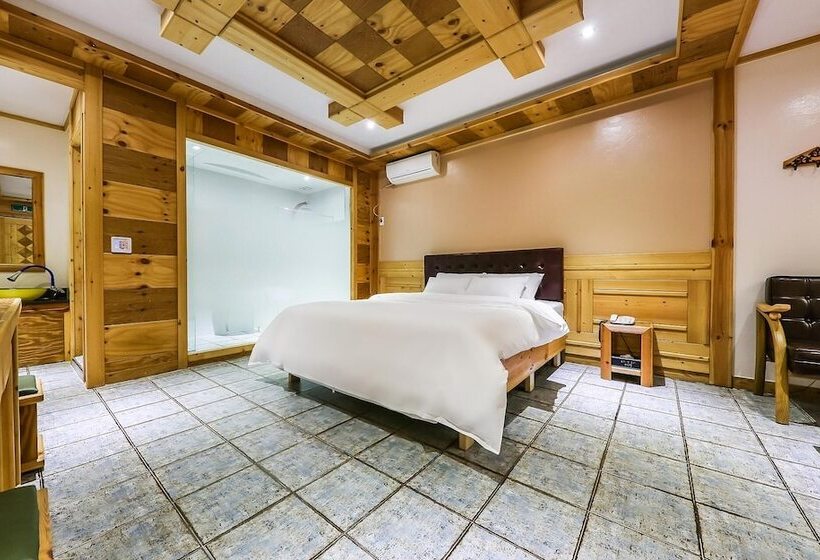 Motel Eumseong Romy And Julie