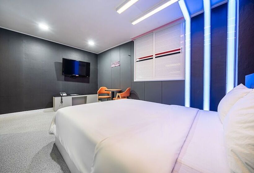 Мотель Gwangju Namjongmyeon Renaissance