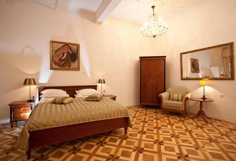 Antiq Palace   Historic Hotels Of Europe