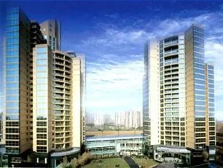 Diamond Court Pudong