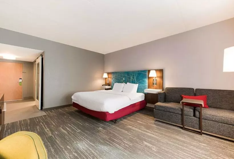 Hampton Inn & Suites Charlotteairport