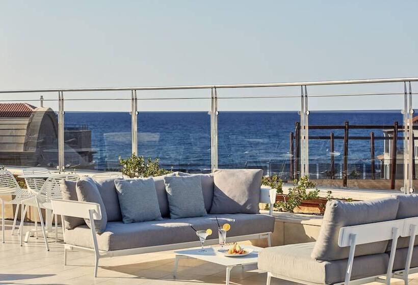 בית מלון כפרי Atlantica Caldera Palace