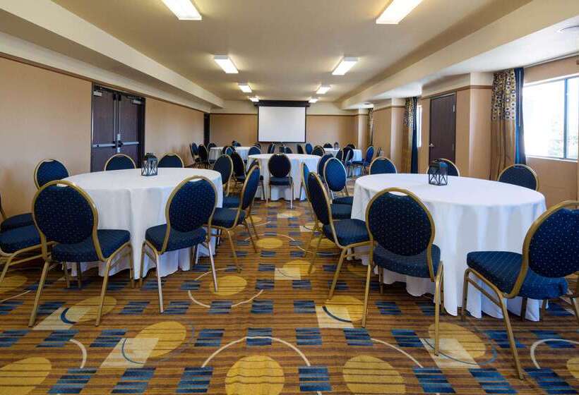 هتل Baymont By Wyndham Las Vegas South Strip