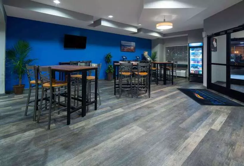 Hotelli Baymont By Wyndham Las Vegas South Strip