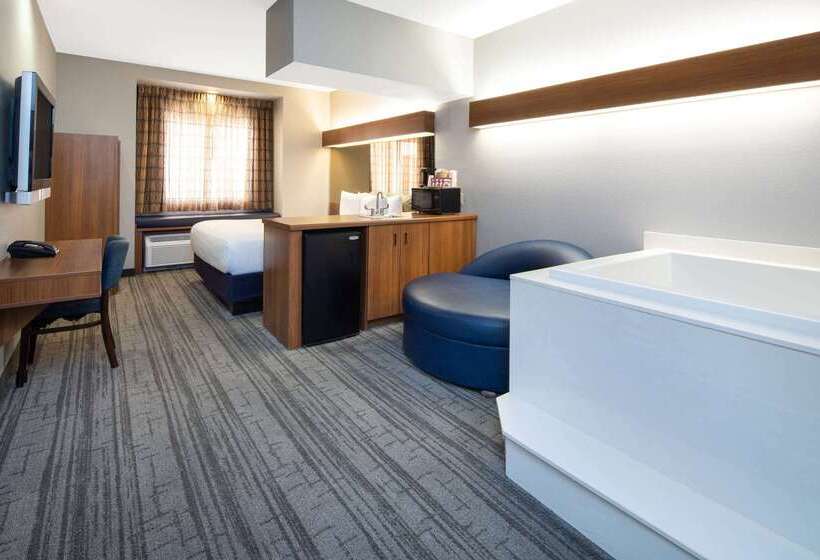 هتل Baymont By Wyndham Las Vegas South Strip