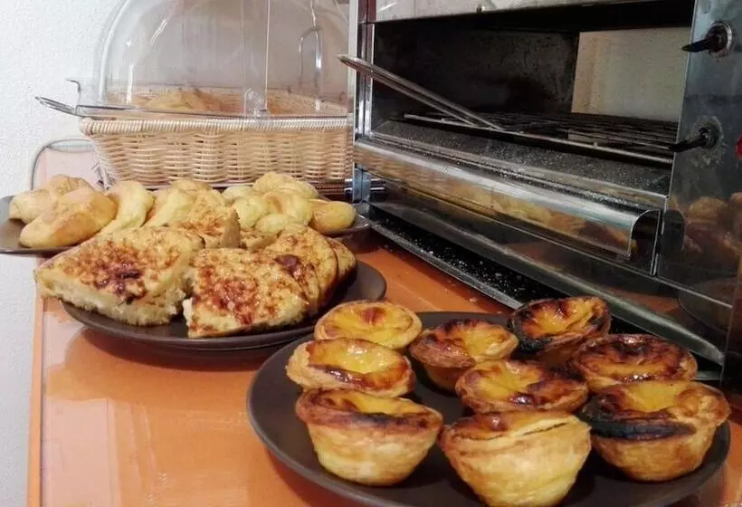 Отель Casa João Chagas Guesthouse, Constância