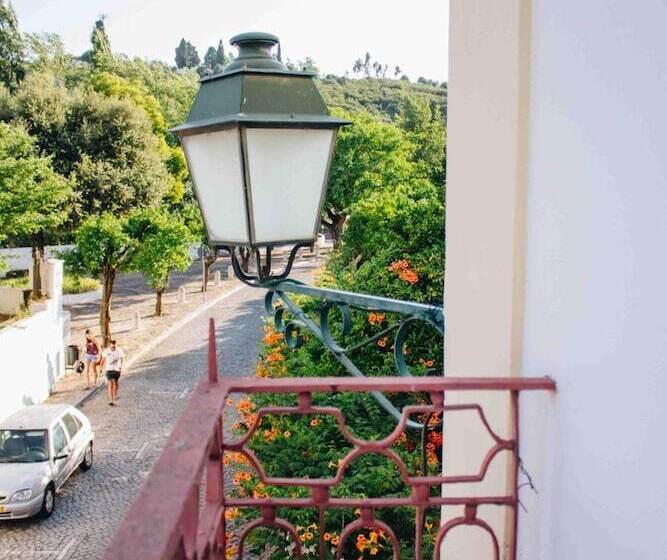 Отель Casa João Chagas Guesthouse, Constância