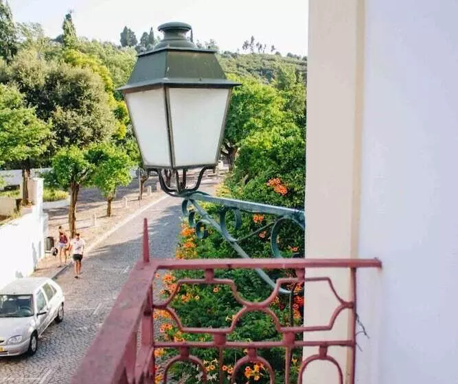 Отель Casa João Chagas Guesthouse, Constância