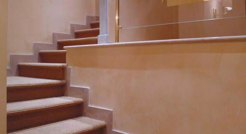 هتل Colosseo Studio Suite