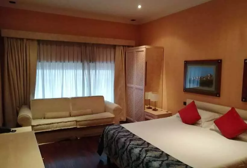 هتل Colosseo Studio Suite