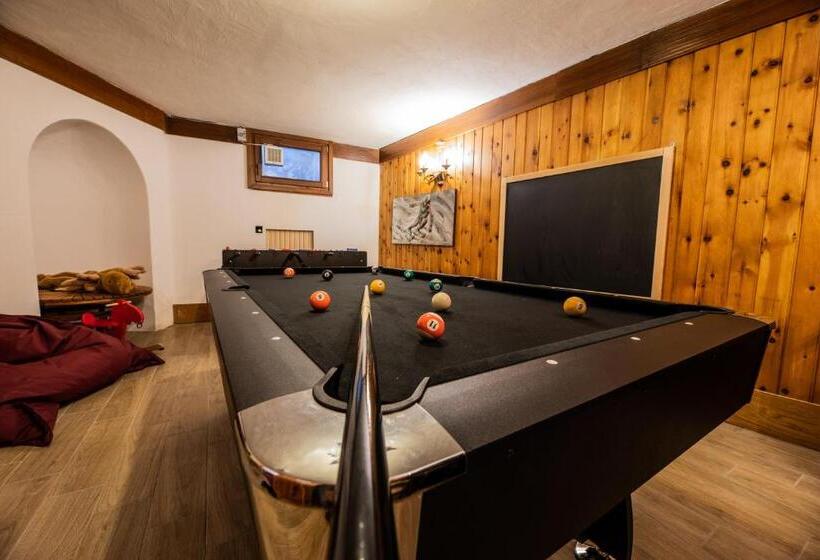 בית מלון כפרי Courmayeur