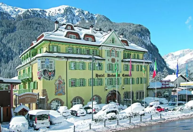 ホテル Dolomiti Schloss