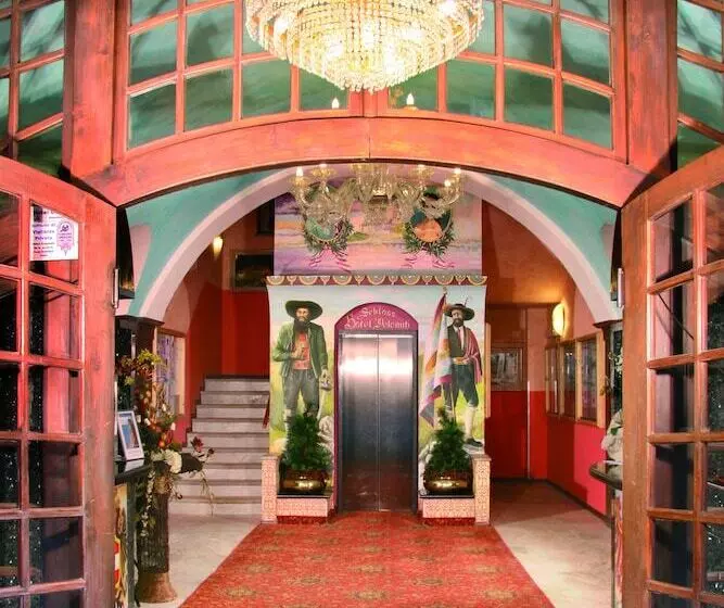 ホテル Dolomiti Schloss